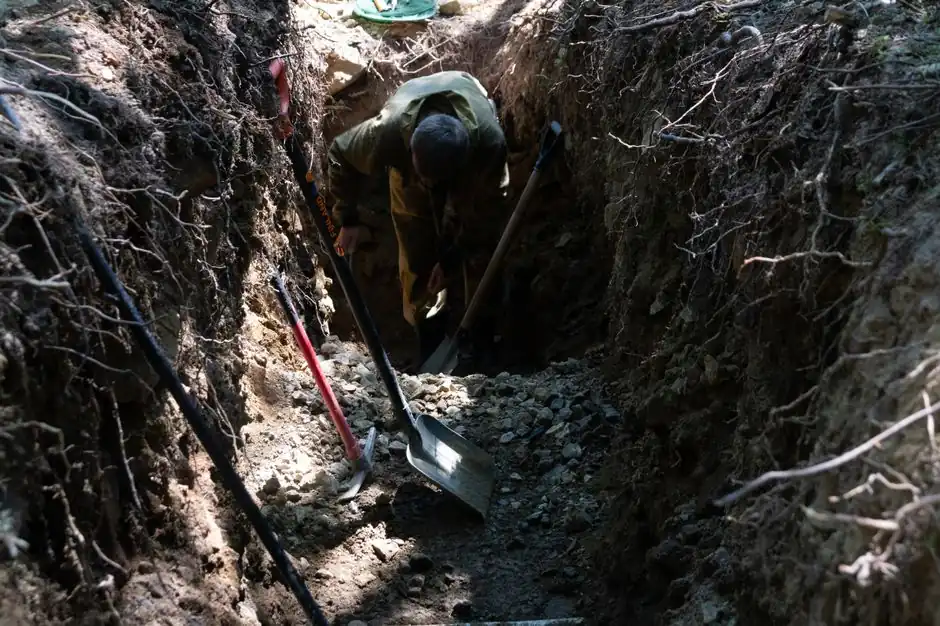 Trenchless Sewer Repair vs Traditional Digging: What Is Best for Naples Homes?